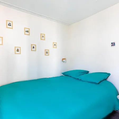 Guestready - Elevated Charm Near Notre-dame Daire *