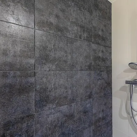 Guestready - Elevated Charm Near Notre-dame דירה *